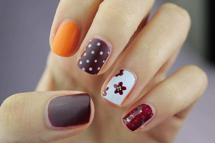 SNS Nail Designs: Simple and Stylish